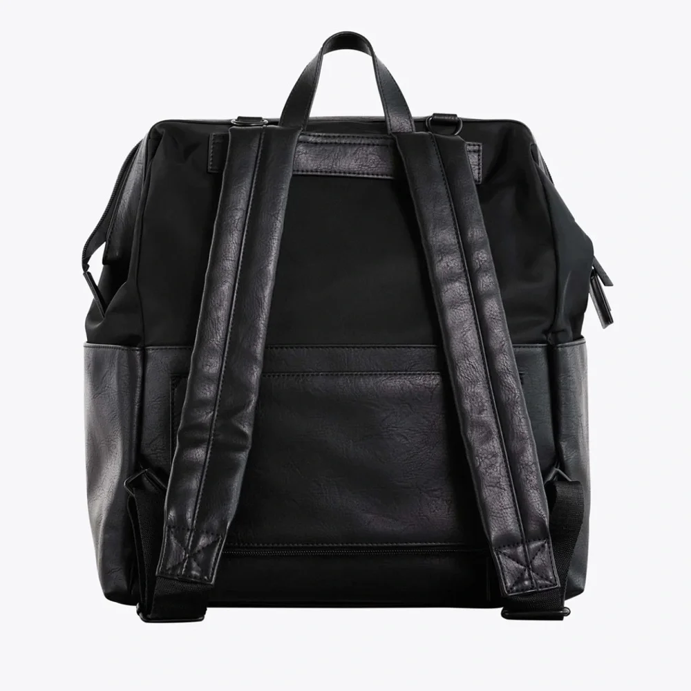 BEIS The Backpack Diaper Bag In Black
